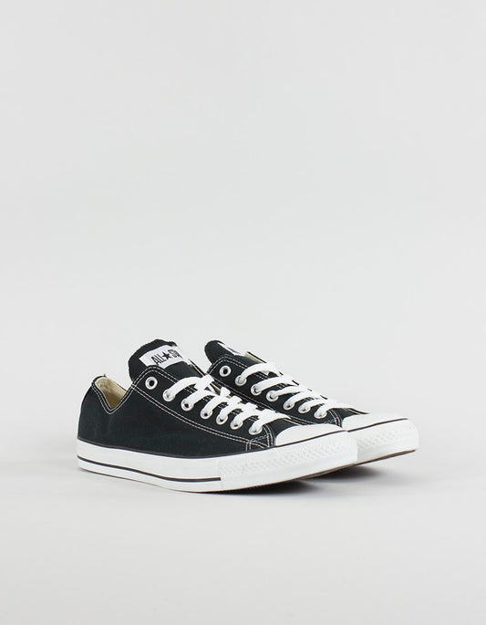Converse Chuck Taylor All Star Core Ox Men's Classic Shoes - 10 US