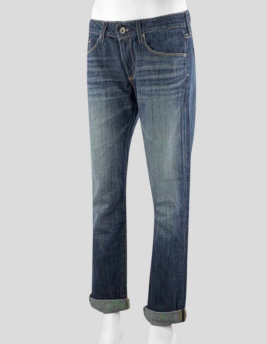 Big Star Joey Boyfriend 5 Pocket Women's Jeans In A Medium Wash Straight Legs And Slouchy Fit Zip And Button Front Closure 27 US