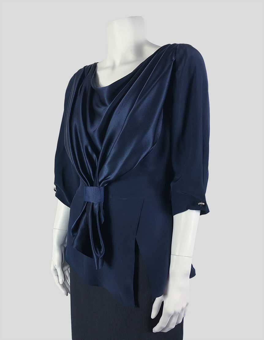 Oscar De La Renta Navy Blue Silk Evening Top With Draping Throughout And Front Tie Design Size 10