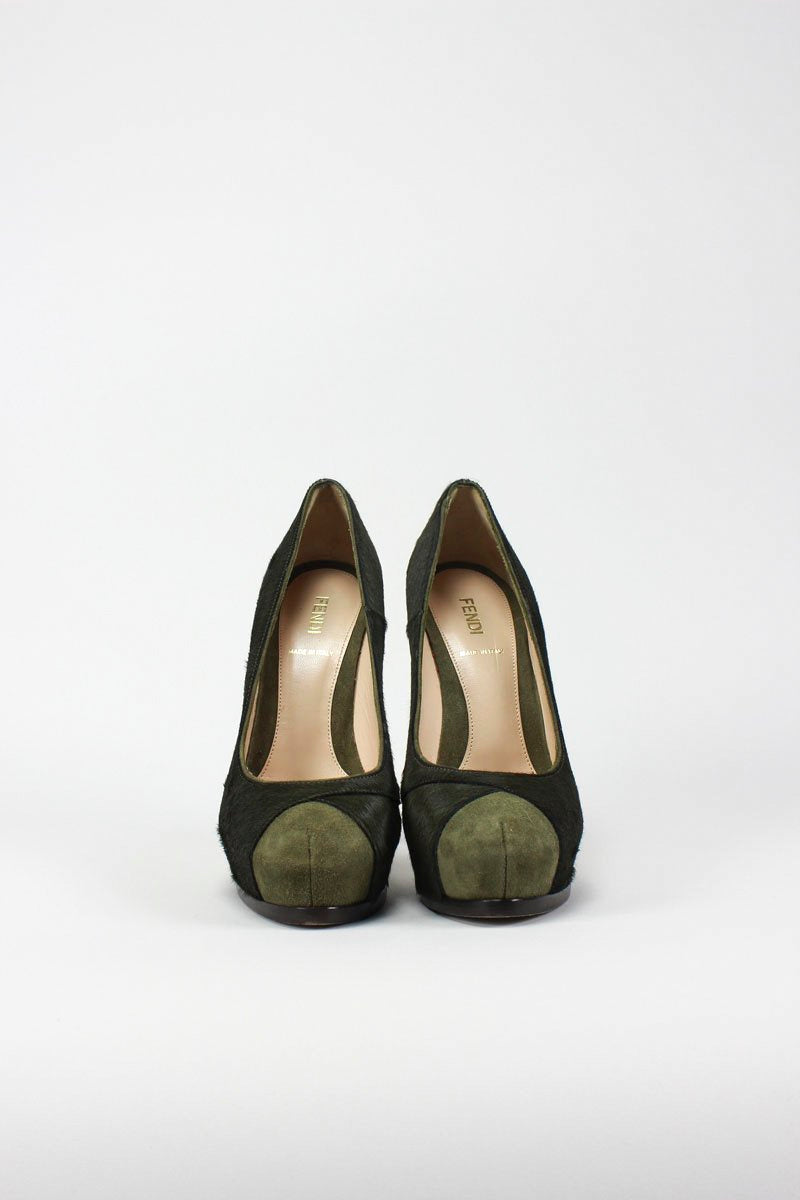 Fendi Militare Pony Hair Platform Closed Toe Pump - 37 IT | 7 US