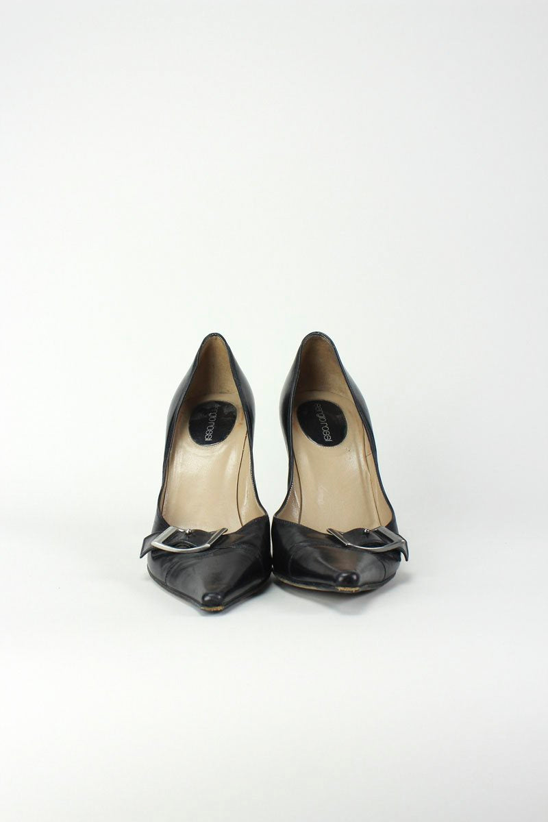 SERGIO ROSSI Pumps With Buckle Accents - 37.5 IT | 7.5 US