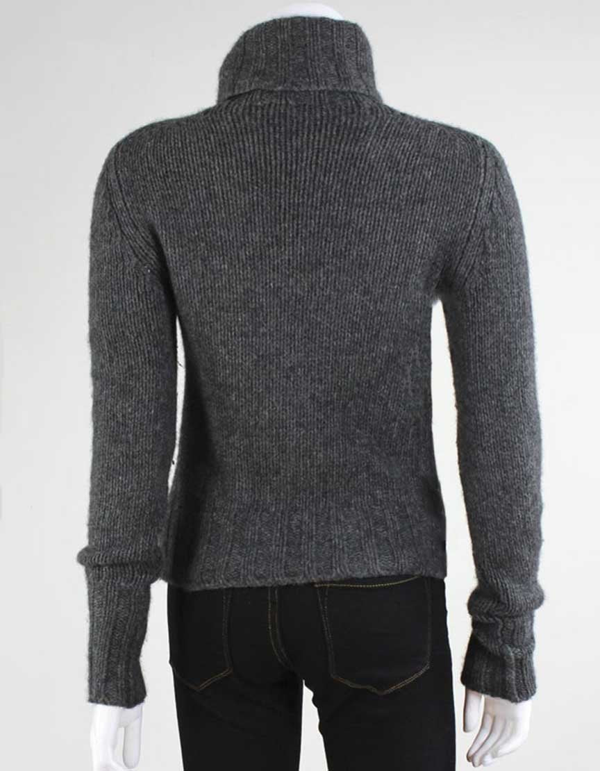 BURBERRY Turtleneck Sweater - Small