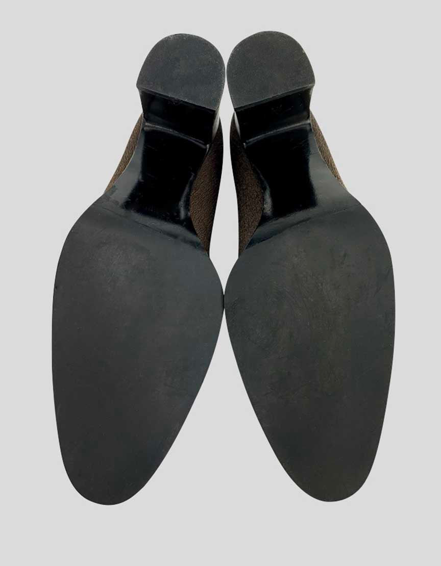 Robert Clergerie Brown Fabric Round Toe Pumps - 8 US