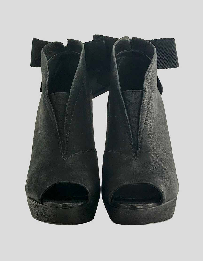 VERA WANG Platform Booties - 8M US