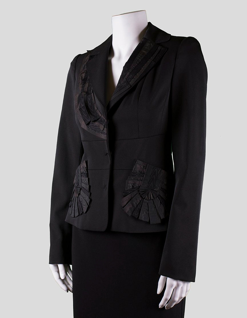 Elie Tahari Black Three Snap Closure Blazer With Ruffle Design At The Lapel Bust And Pocket Snap Closures Size 2