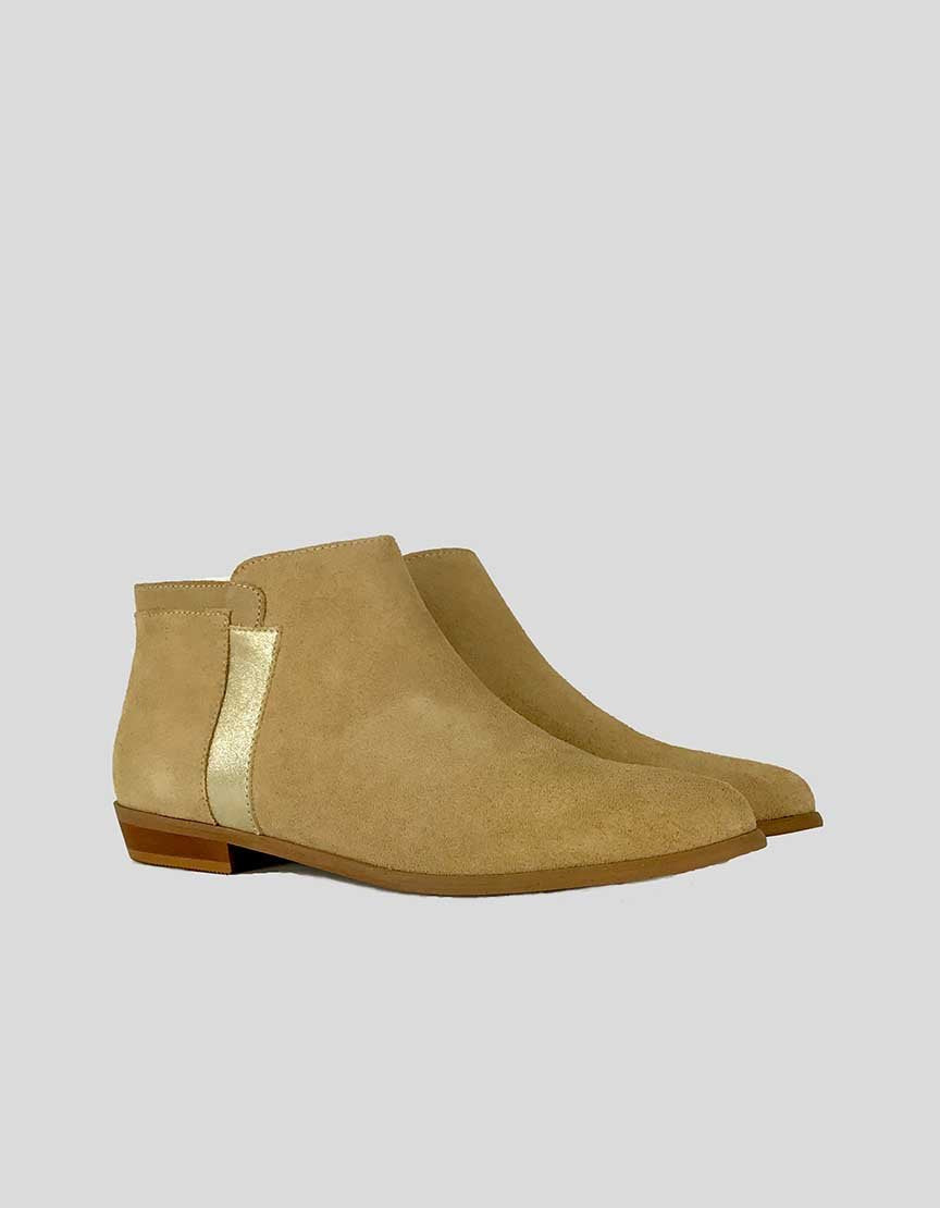 M Moustache Ankle Bootie w/ Tags - 36 IT | 6 US