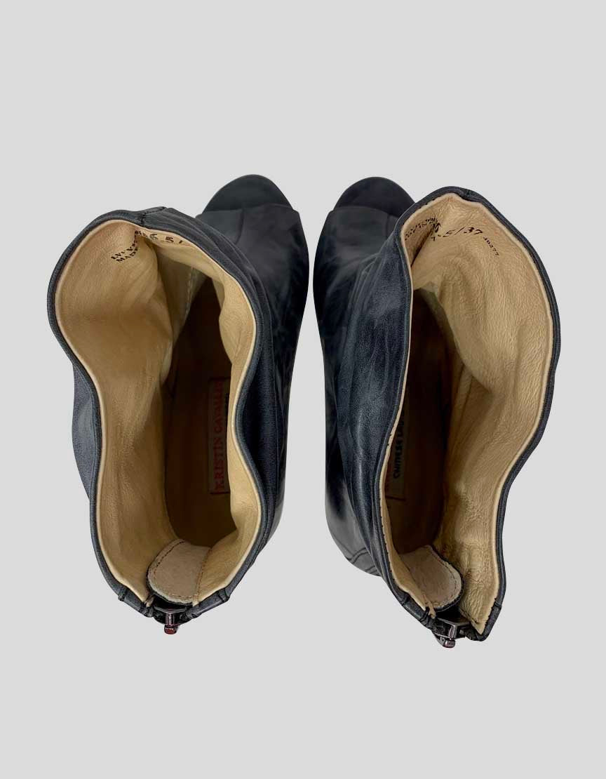 CHINESE LAUNDRY Booties - 6.5 US