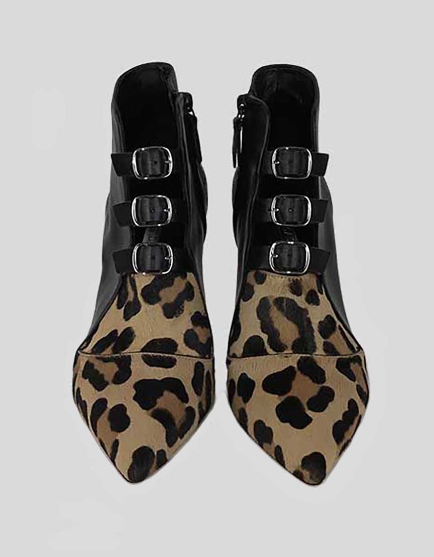 CASADEI Booties w/ Tags - 7 US