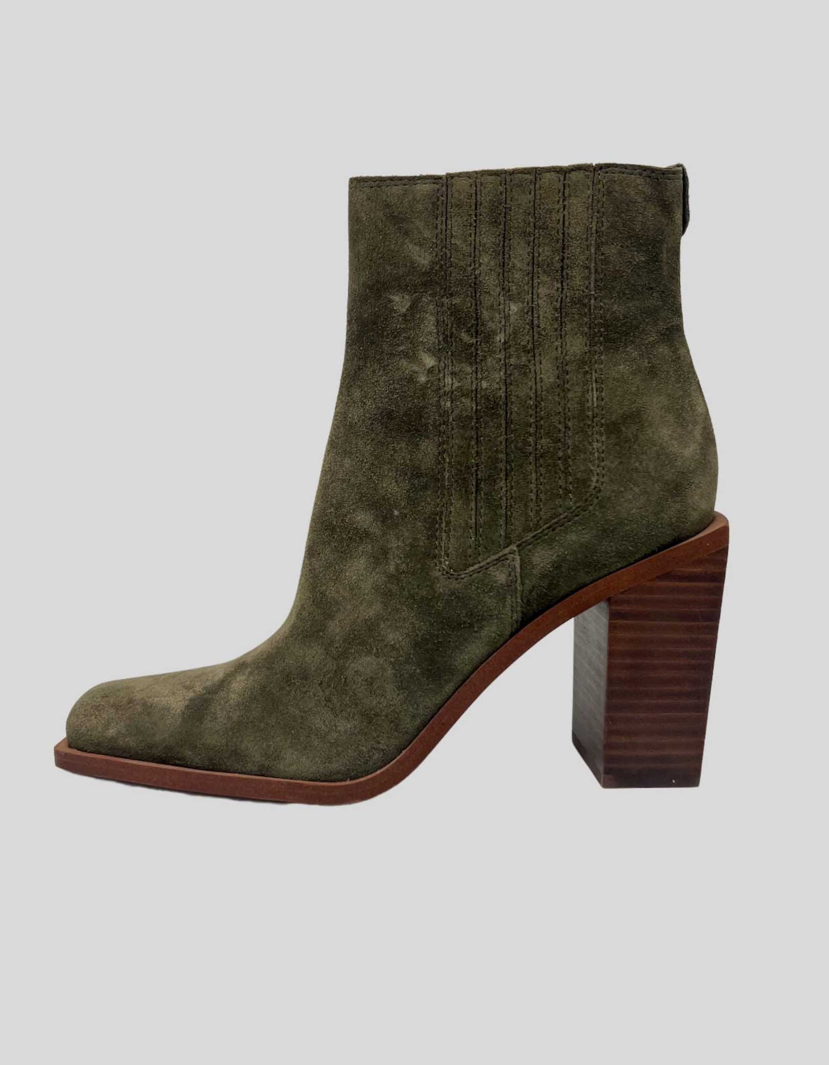 SAM EDELMAN Emilia Square toe Booties 9 US