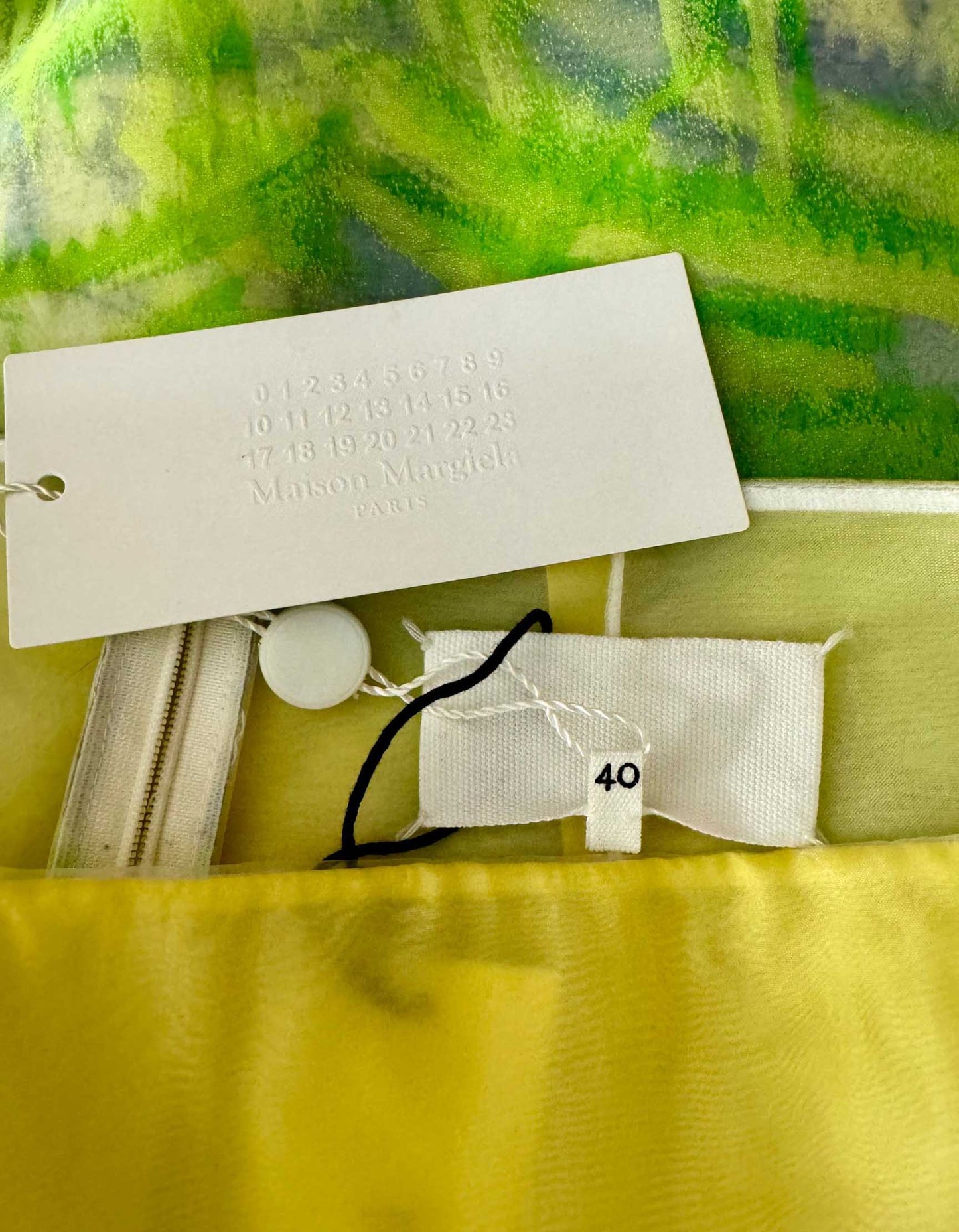 MAISON MARGIELA Knee-Length Skirt w/ Tags - S | 4 US | 40 IT