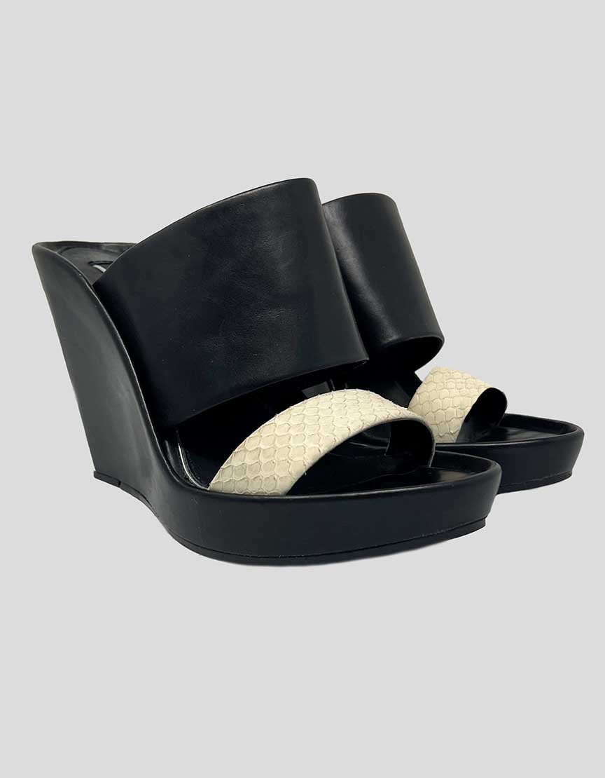 RACHEL ZOE Wedge Sandals - 7 Medium US