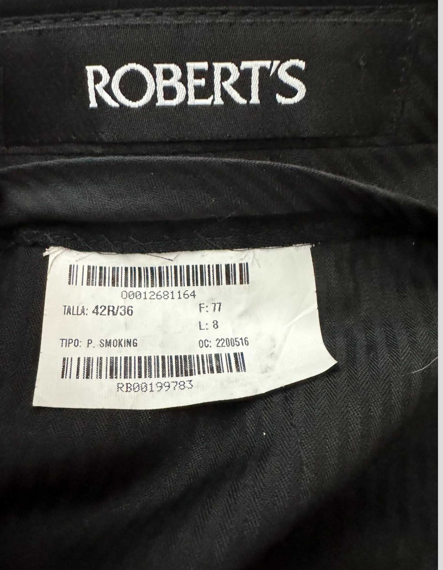 ROBERT'S Classic Two-Button Notch Lapel Tuxedo - 42R US