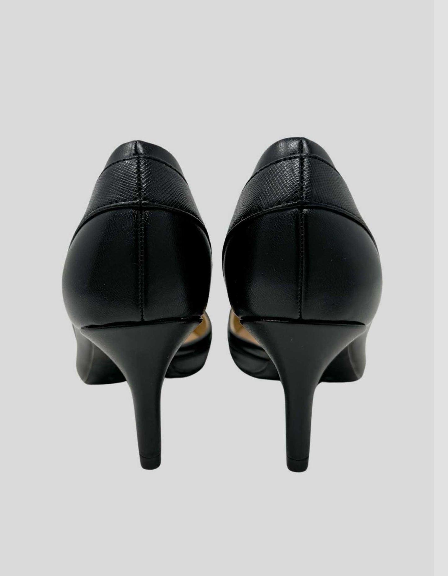 KELLY & KATIE Pumps - 6.5W US
