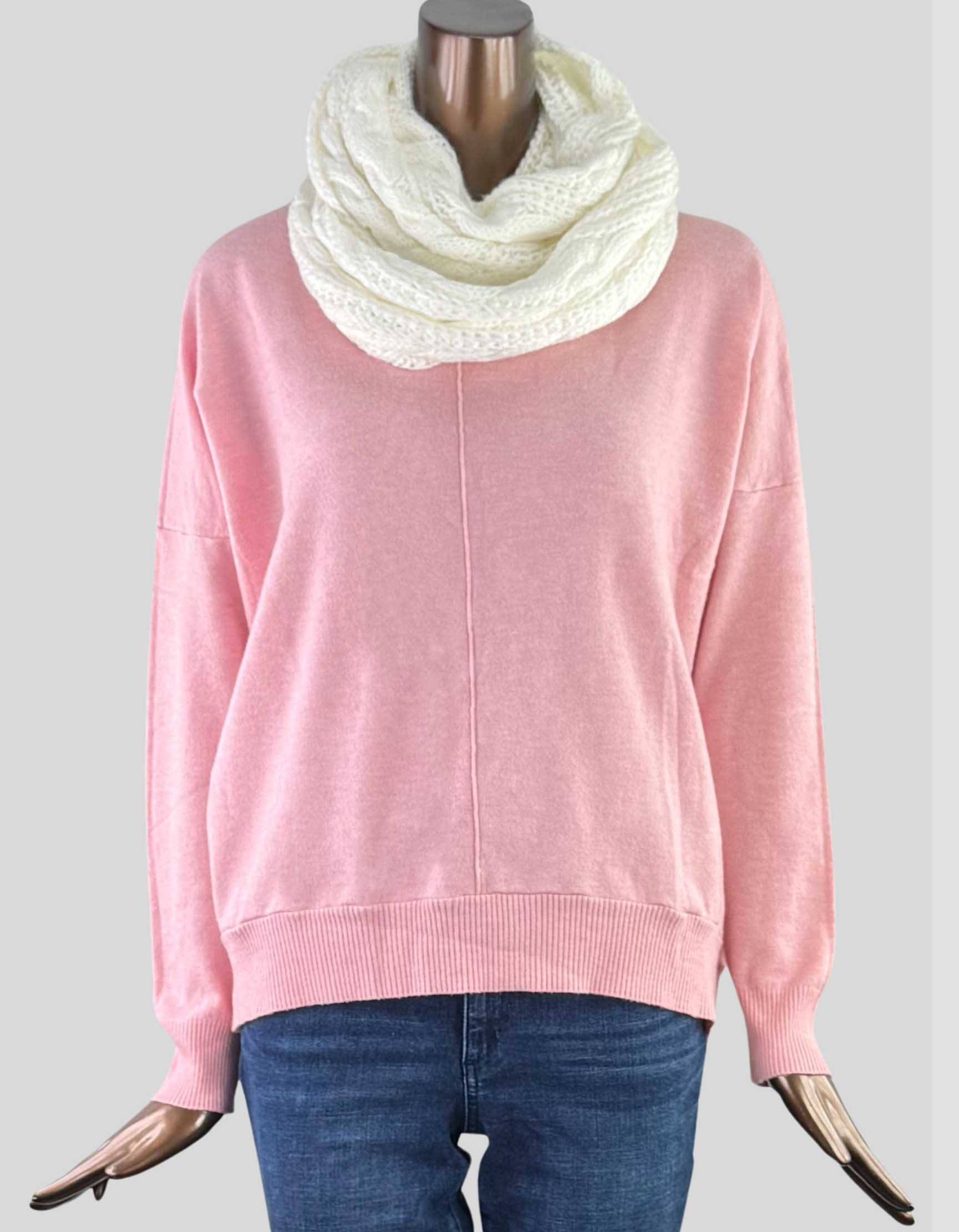 QUEENFUR Infinity Circle Loop Scarf One Size – LuxAnthropy