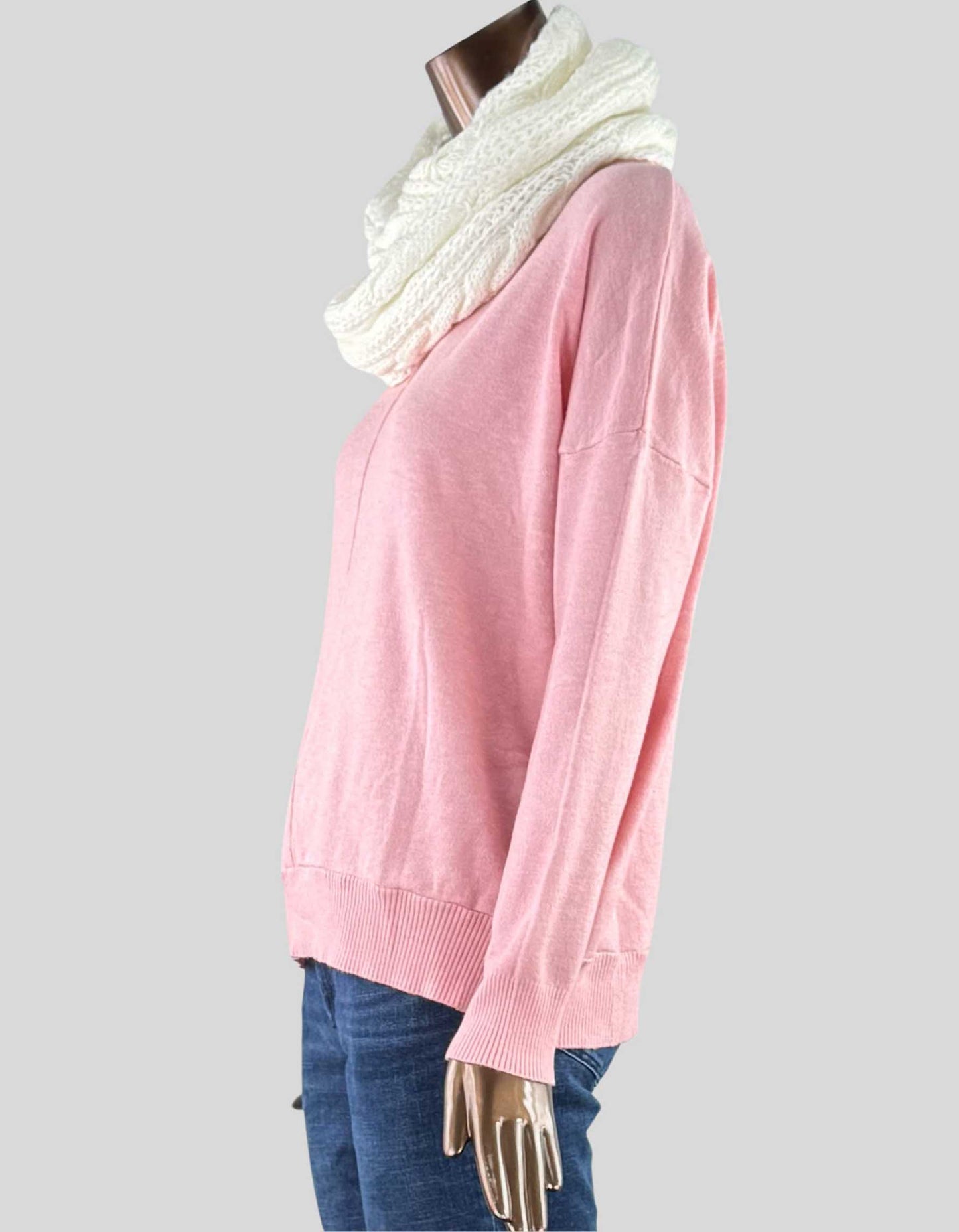 QUEENFUR Infinity Circle Loop Scarf - One Size