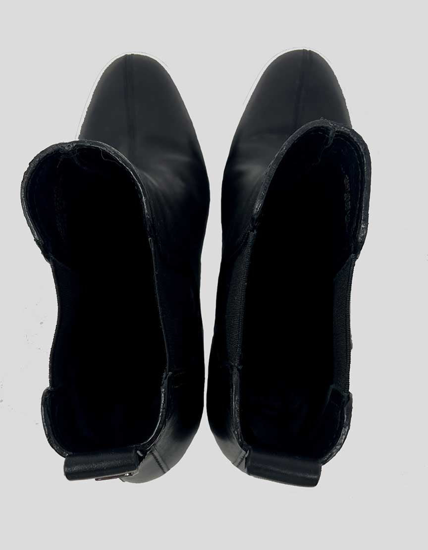 TORY BURCH Chelsea Boots - 8.5 US