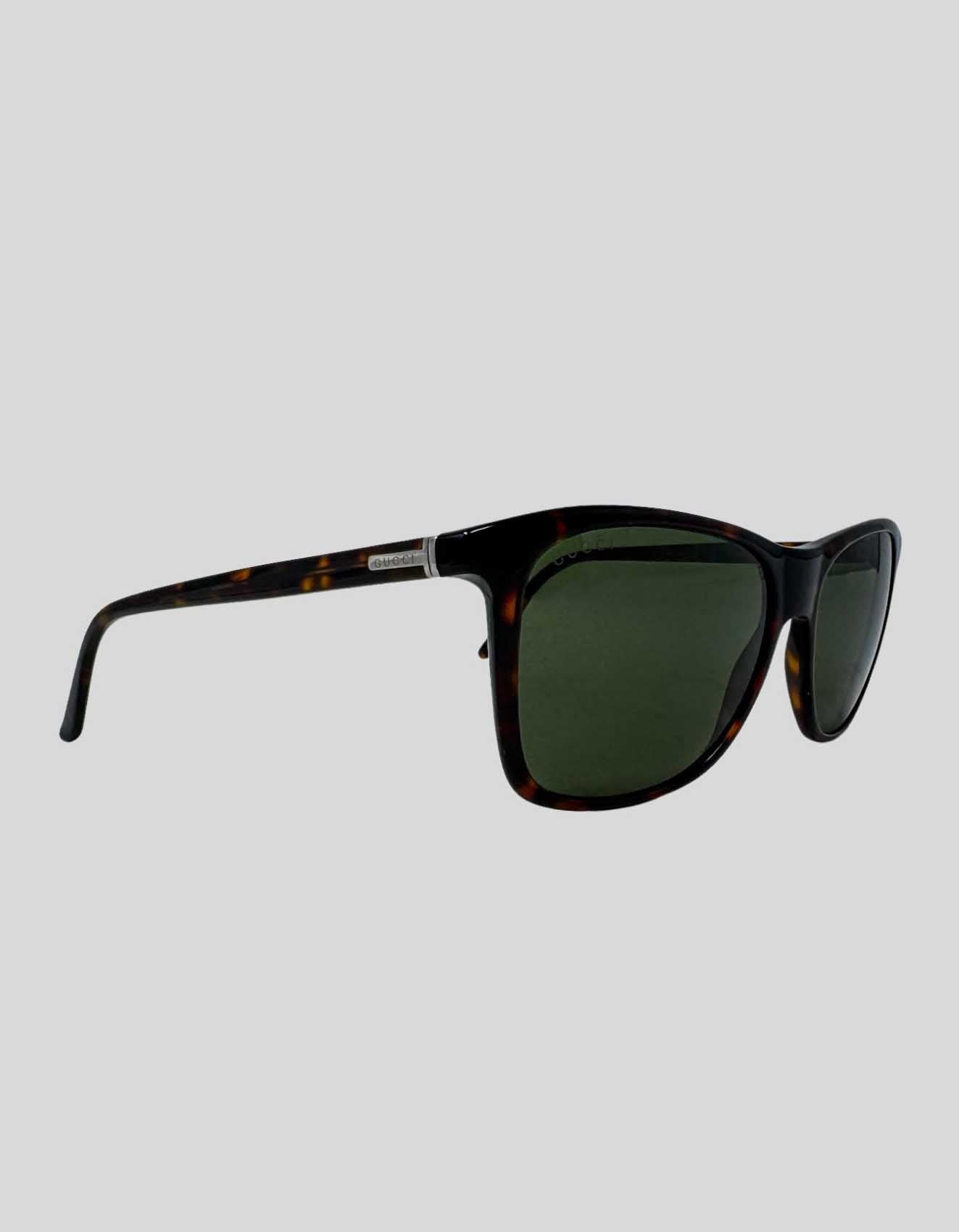 GUCCI Wayfarer Tinted Sunglasses