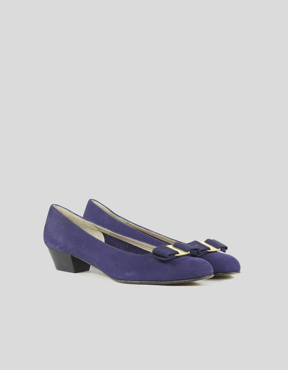 SALVATORE FERRAGAMO Low Heel Pumps - 7.5AA US