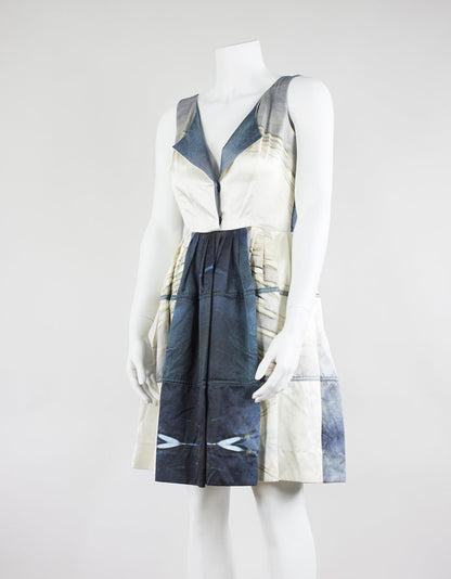Michael Angel Gathered Waist Sleeveless Dress With A V-Neck Lapel - 4 US