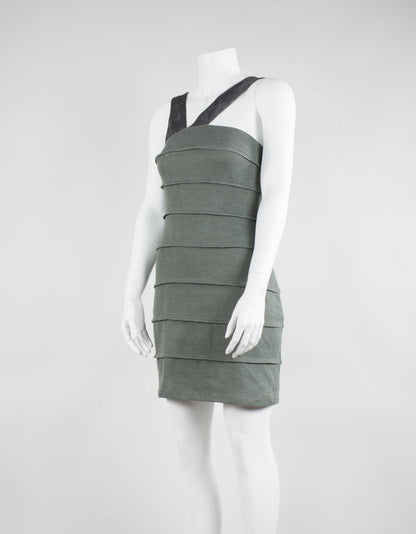 Black Halo Fitted Grey Dress To The Knee - 4 US