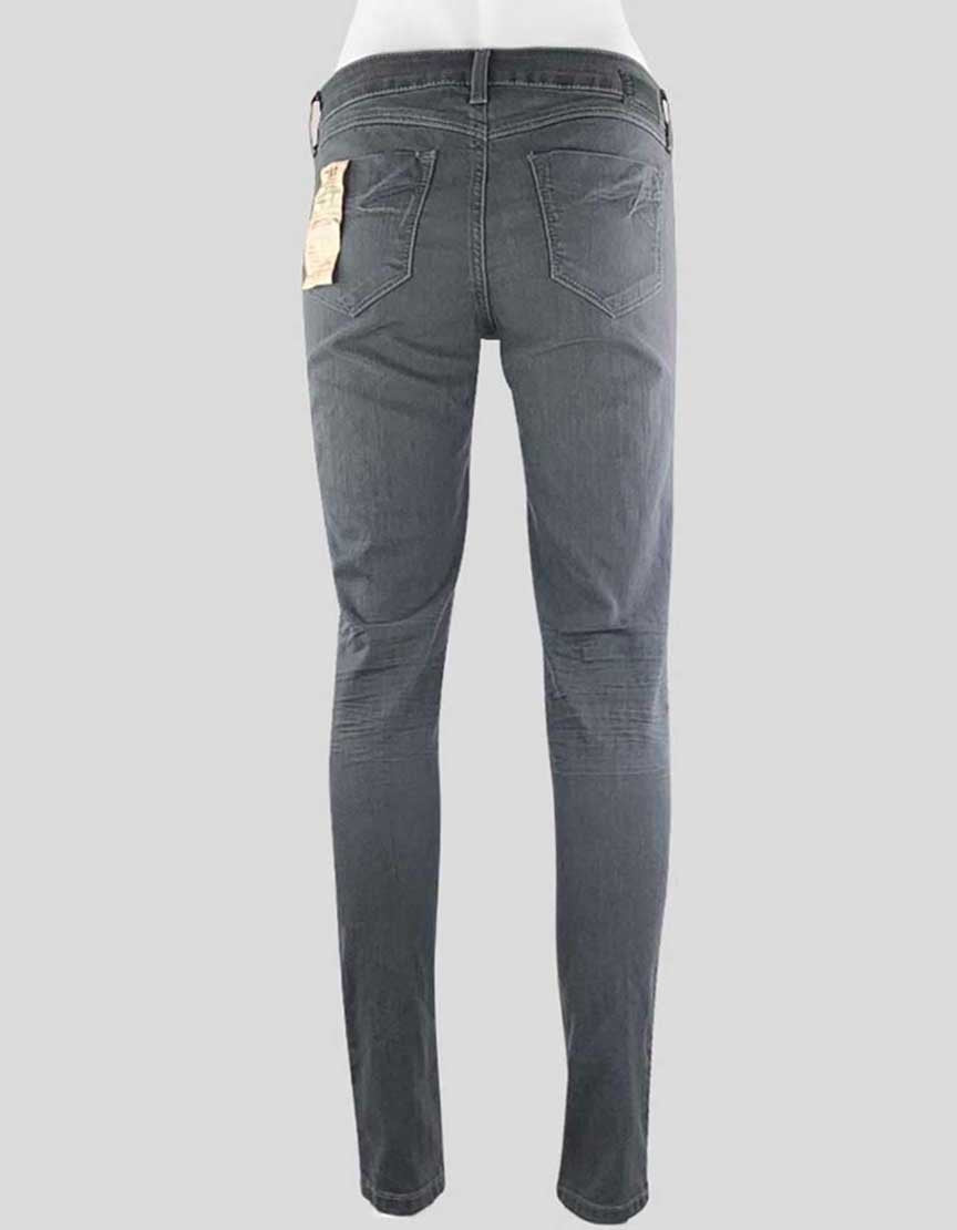 Sold Design Lab Mid Rise Soho Super Skinny - Medium