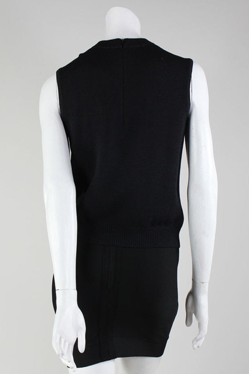 St John Round Neck Sleeveless Knit Sweater Size Small