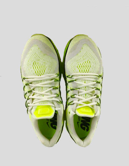 NIKE Air Max Running Shoes - 10.5 US