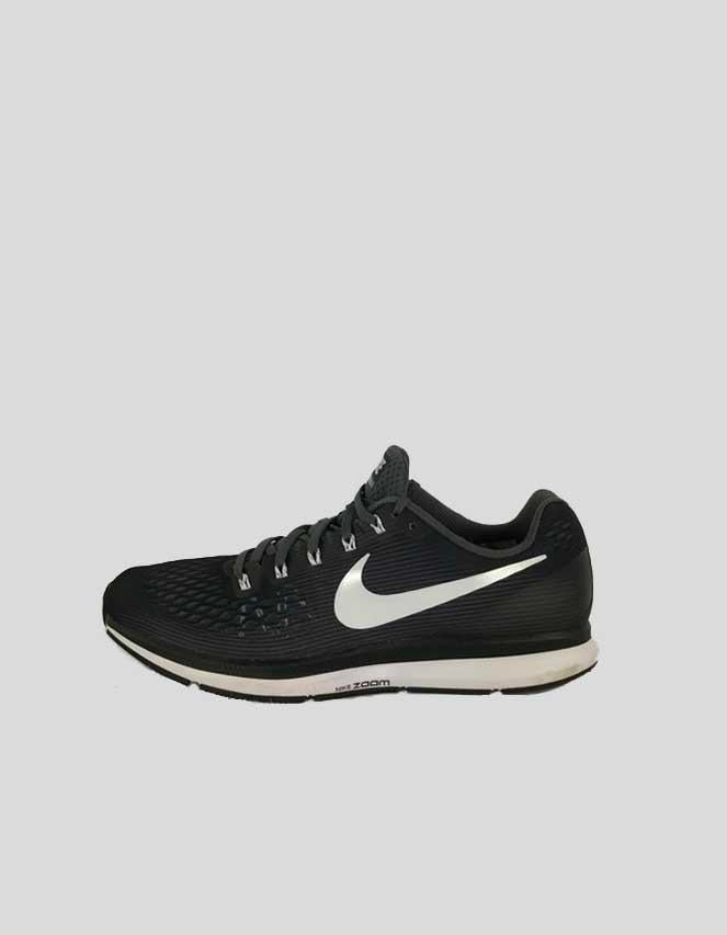 Nike Zoom Men's PegasUS 34 Running Shoes - 10.5 US