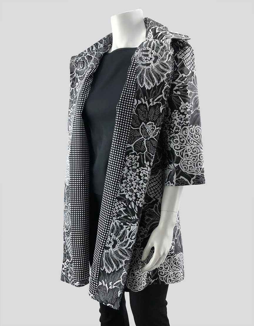St. John Evening Topper Coat - 4 US