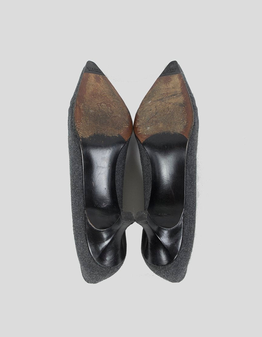 Stuart Weitzman Kitten Heel Closed Toe Pumps - 8M US