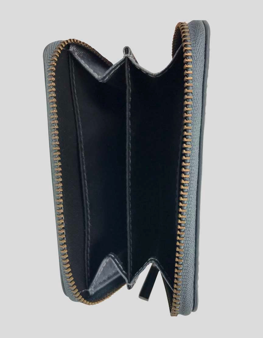 Robinson Leather Wallet on a Chain