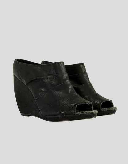 Joe's Jeans Women's Black Peep Toe Platform Wedge Ankle Booties With Layered Leather Detail Throughout Size 7.5 M US