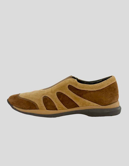 Stuart Weitzman Women's Two Tone Brown Suede Loafers With Elastication At Vamp And Rubber Soles Size 9.5 US