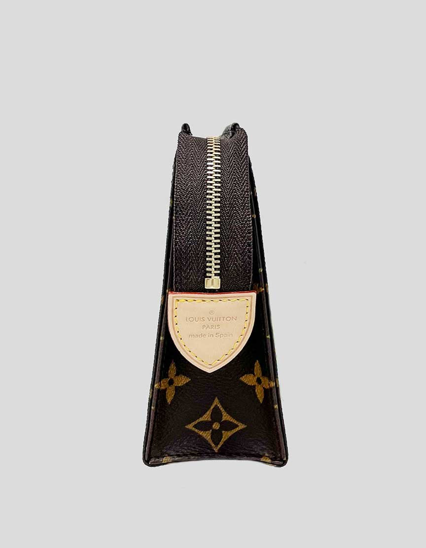 Louis Vuitton Monogram Toiletry Pouch 19