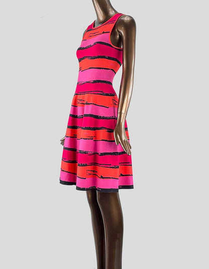 Issa Knit Dress In Pink A Line Cut Size Small