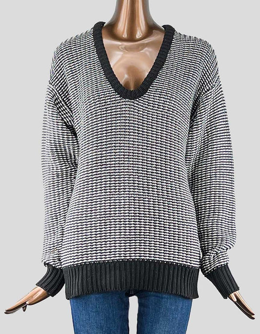T By Alexander Wang Black and White Sweater - Small