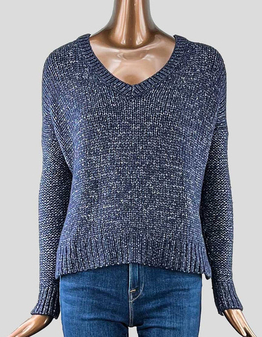 VINCE V-Neck Long Sleeve Sweater - Small