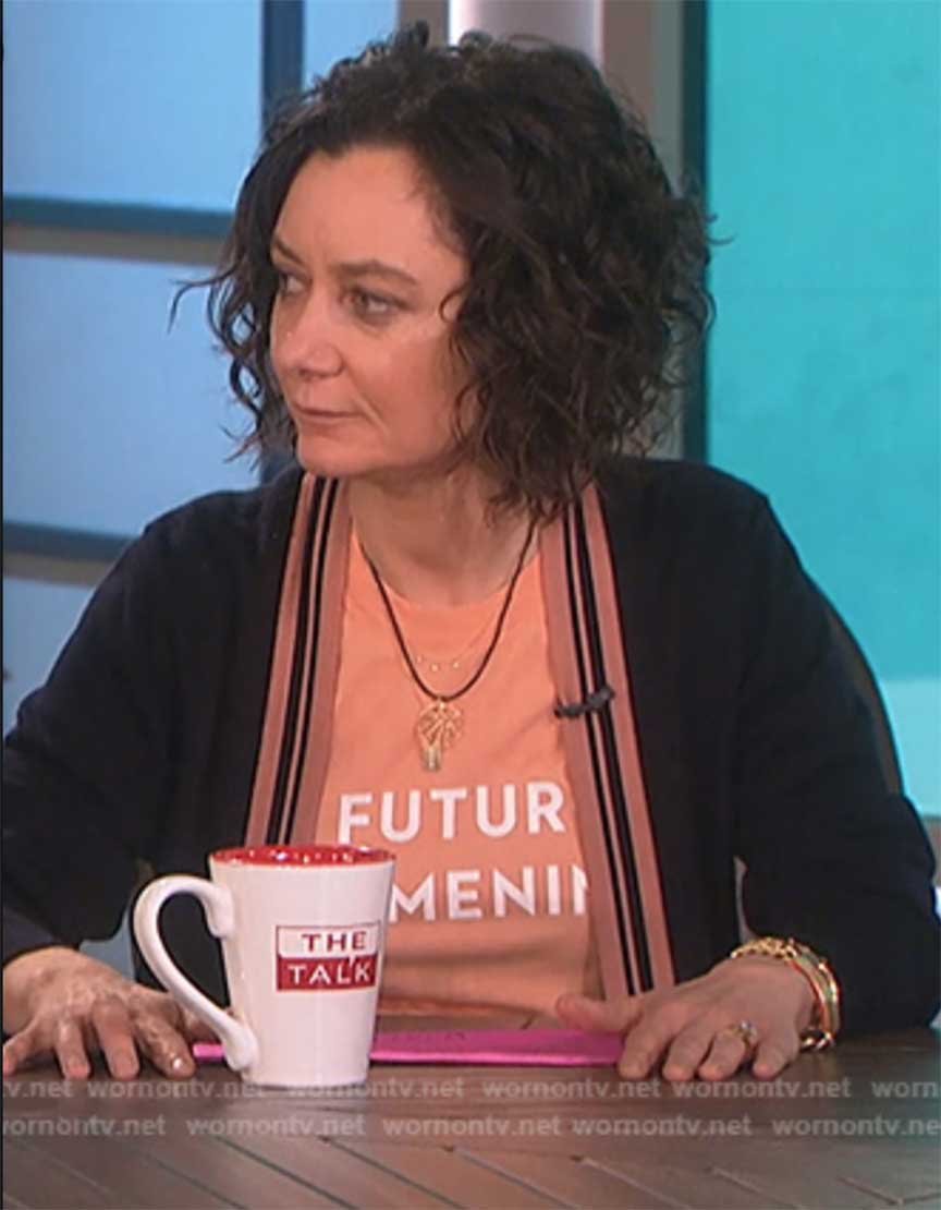 Otherwild El Futuro Es Femininx Peach T Shirt X-Small