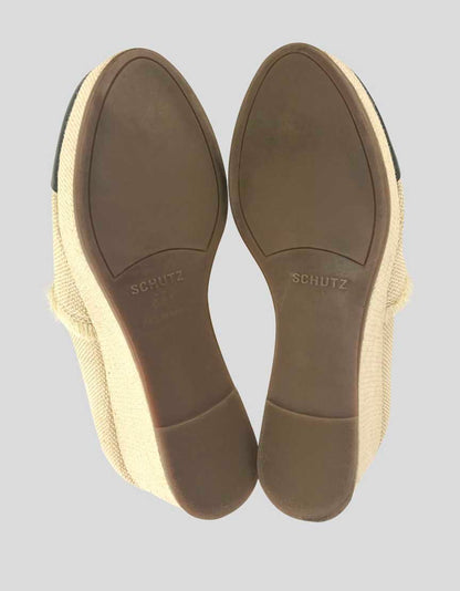 Schutz Two Tone Platform Closed Toe Canvas Shoes With Fringe Detail At Vamp And Black Leather Toe Size 6.5B US