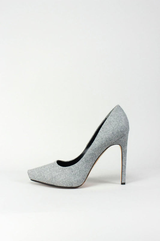  RACHEL ROY grey closed-toe heels 