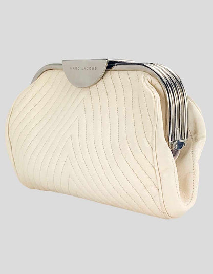 Marc Jacobs Ivory Chevron Frame Cutch Bag Quilted Leather And Silver Tone Hardware Single Flat Leather Handle At Back Suede Lining