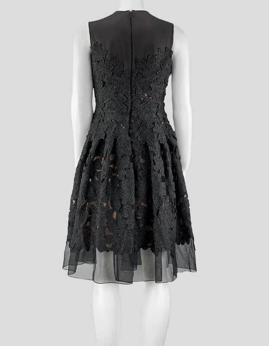 Carmen Marc Valvo Black Floral Applique Dress Size 6US