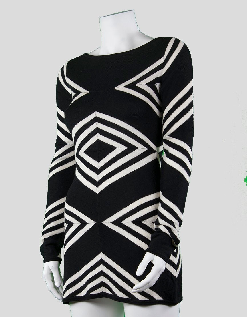 Alice + Olivia Black and White Geometric Patterned Mini Dress - X-Small