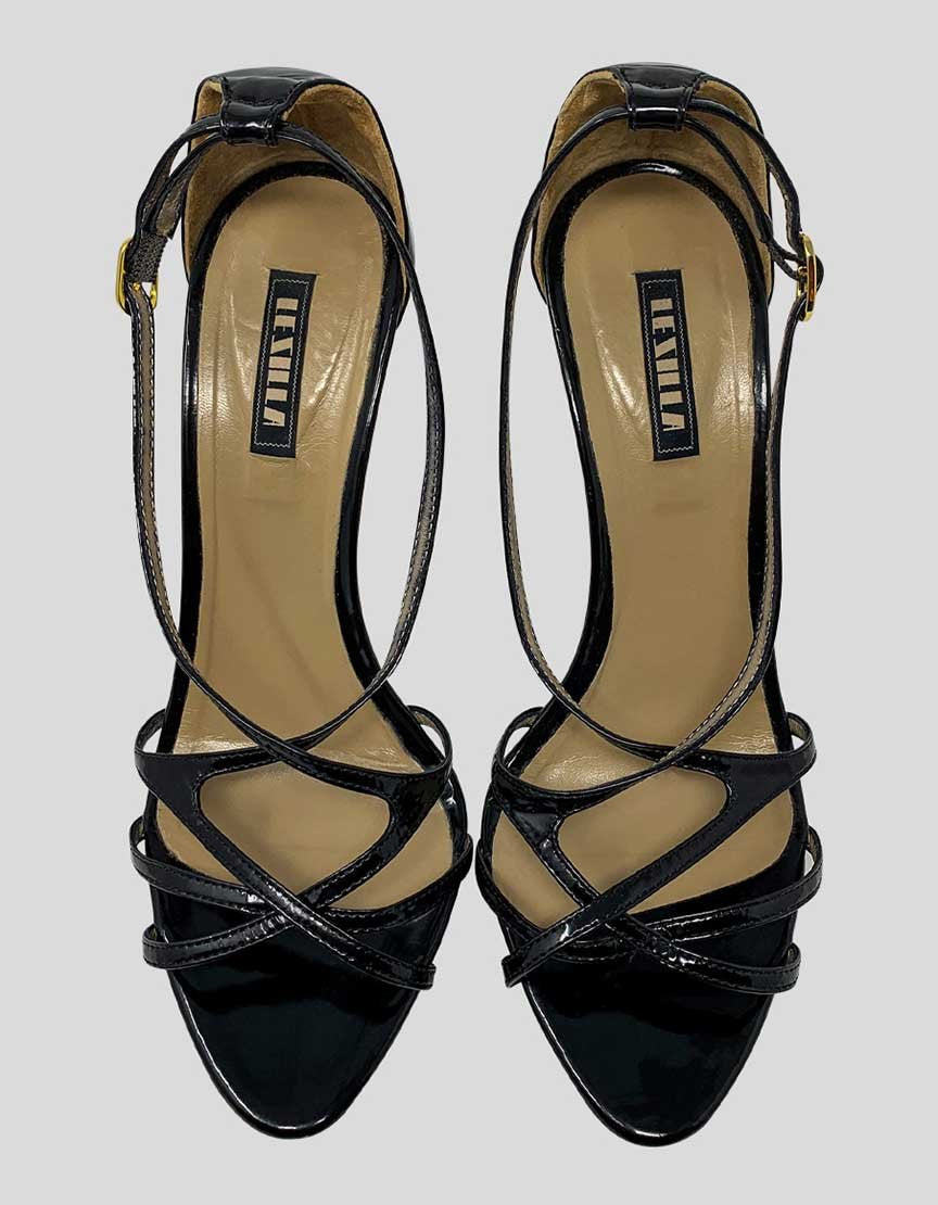 Le Silla Black Patent Leather Open Toe Pumps With Platform