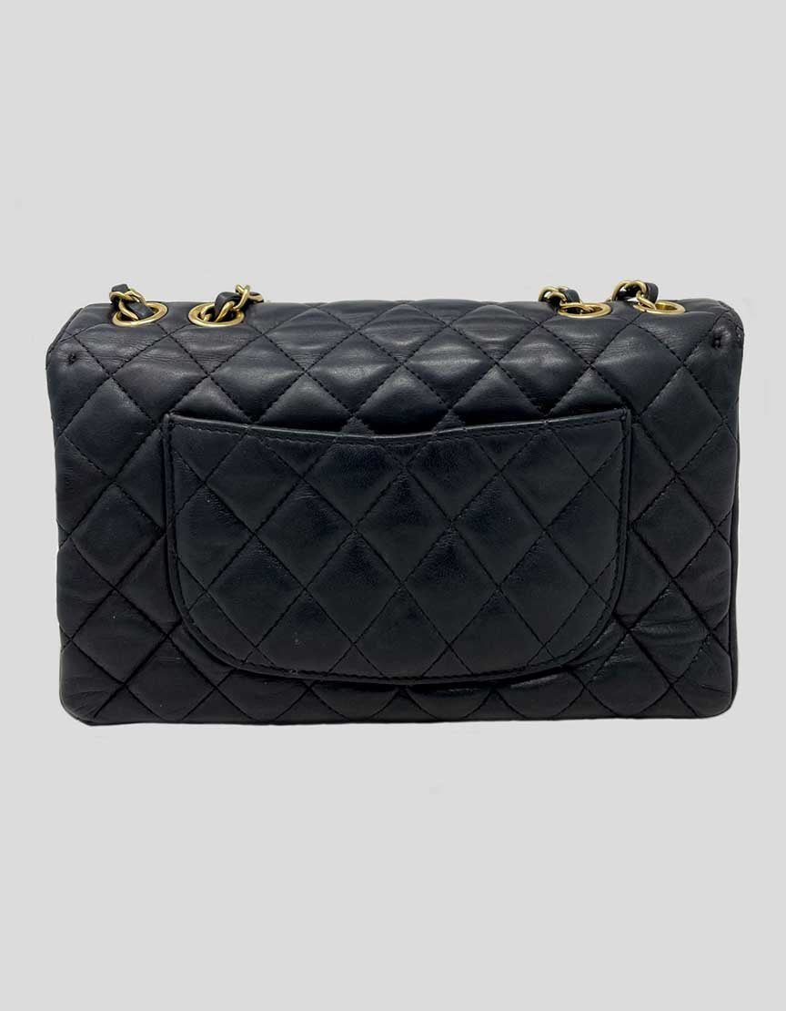 Chanel Vintage Flap Quilted Leather Shoulder Bag Black