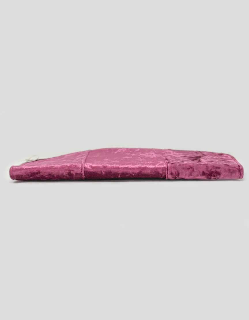 URBAN EXPRESSIONS Velvet Clutch Bag w/ Tags - One Size
