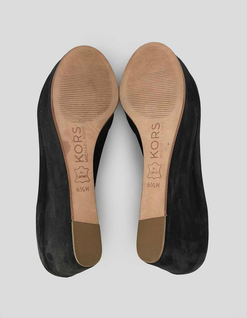 KORS MICHAEL KORS Peep Toe Wedges - 6.5M US