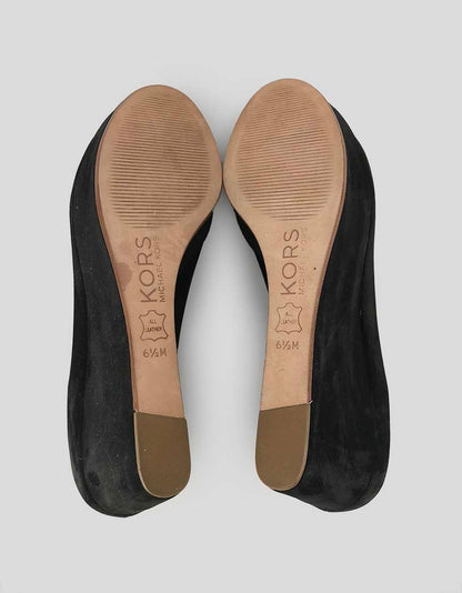 KORS MICHAEL KORS Peep Toe Wedges - 6.5M US