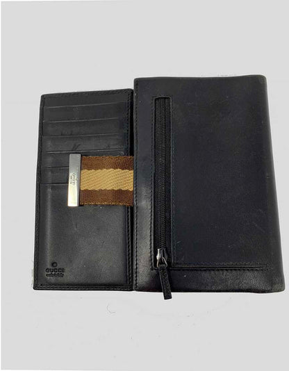 Gucci Black Leather Tri Fold Wallet With Classic Brown And Tan Woven Enclosure With Silver Tone Branded Clasp And Coin Purse With Zipper Closure