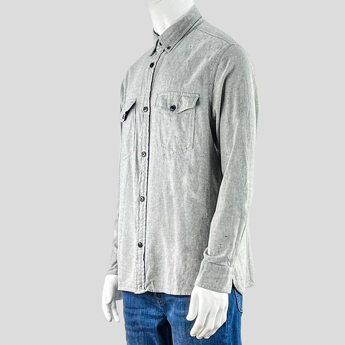 Banana Republic grey button-down light flannel shirt - Large